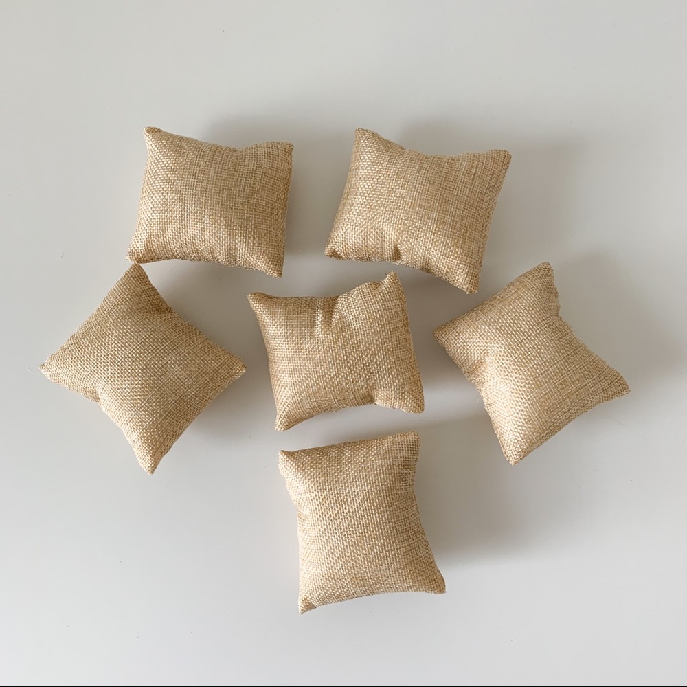 Small Linen Bracelet Pillows